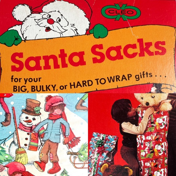 Vintage Christmas Wrapping Paper 70s 80s XMAS Gift Wrap Bags Santa Sacks - Picture 1 of 10